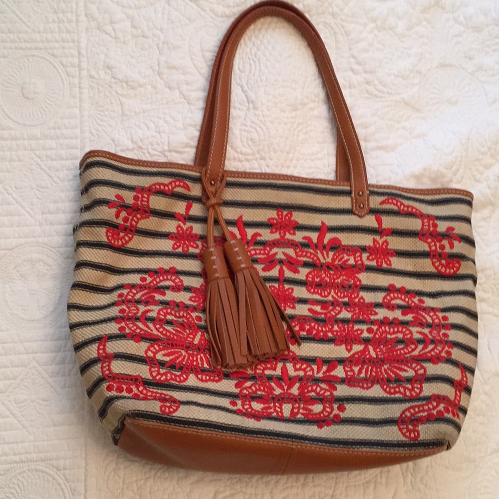 🌻🌻Isabella Fiore Tote Bag